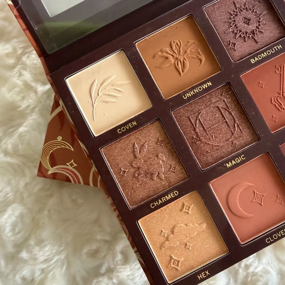 New HipDot Witchy Warms Neutral Brown Eyeshadow Palette